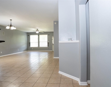 11922 Champions Walk Ln Lane - Photo Thumbnail 2