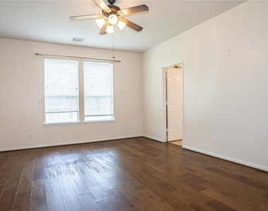11922 Champions Walk Ln Lane - Photo Thumbnail 9