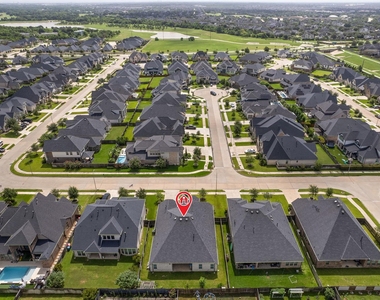 29023 Ally Lynn Way - Photo Thumbnail 8