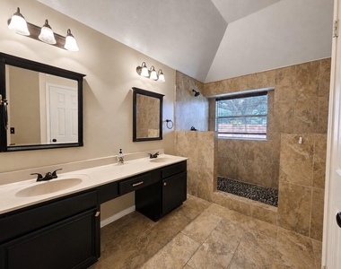 6303 Carissa Court - Photo Thumbnail 6
