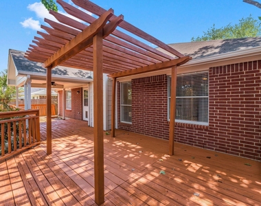351 Fantasy Lane - Photo Thumbnail 30