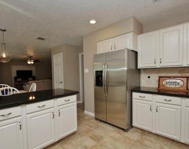 3630 Purple Meadow Lane - Photo Thumbnail 8
