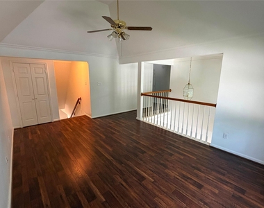 1103 Glendale Drive - Photo Thumbnail 22