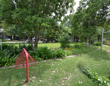 1517 Bonnie Brae Street - Photo Thumbnail 33