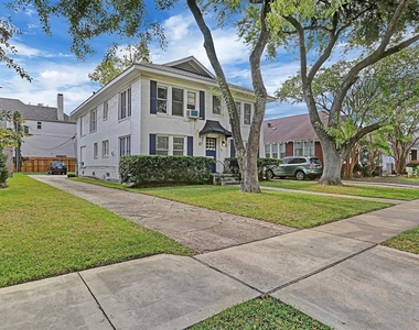 1517 Bonnie Brae Street - Photo Thumbnail 2