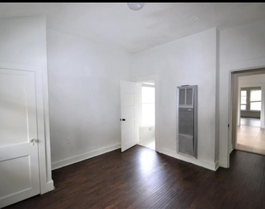 1517 Bonnie Brae Street - Photo Thumbnail 25