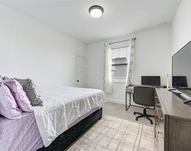 31506 Copper Oaks Court - Photo Thumbnail 19
