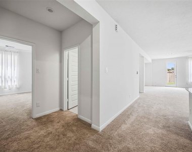 18206 Spruce Cottage Dr - Photo Thumbnail 16
