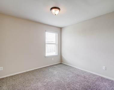 23023 Black Mountain Ash Court - Photo Thumbnail 17