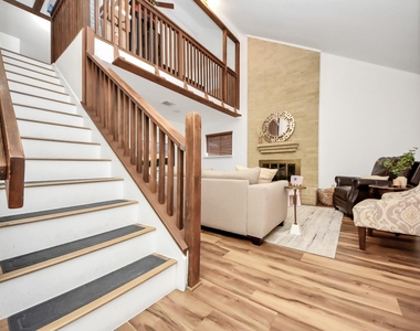 18 N Deerfoot Circle - Photo Thumbnail 5
