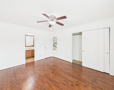 5333 Richmond Avenue - Photo Thumbnail 14