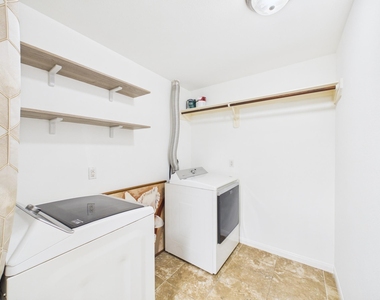 5333 Richmond Avenue - Photo Thumbnail 11