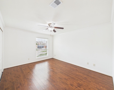 5333 Richmond Avenue - Photo Thumbnail 13