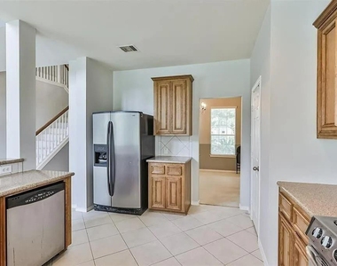 13002 Misty Bay Ln - Photo Thumbnail 7