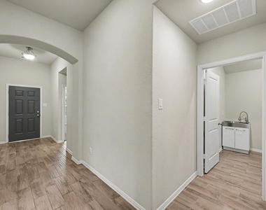 185 Emory Birch Drive - Photo Thumbnail 10