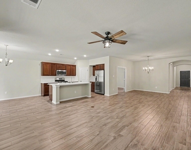 185 Emory Birch Drive - Photo Thumbnail 5