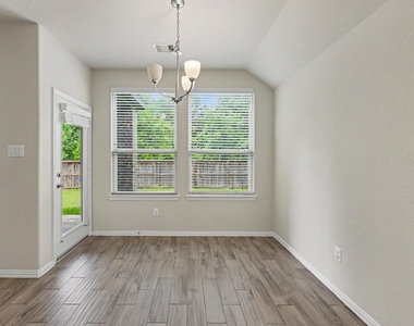 185 Emory Birch Drive - Photo Thumbnail 17