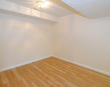 68 Georgetown - Photo Thumbnail 31