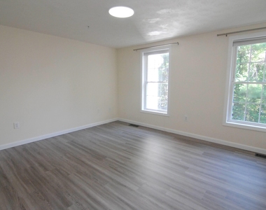 68 Georgetown - Photo Thumbnail 23