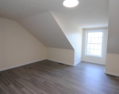 68 Georgetown - Photo Thumbnail 22