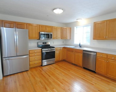 68 Georgetown - Photo Thumbnail 5