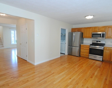 68 Georgetown - Photo Thumbnail 3