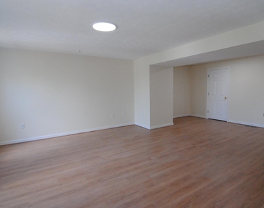 68 Georgetown - Photo Thumbnail 35