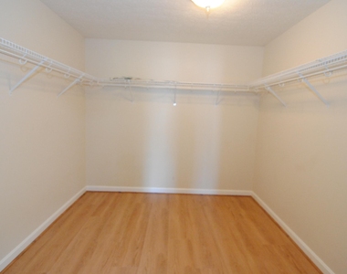68 Georgetown - Photo Thumbnail 40