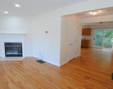 68 Georgetown - Photo Thumbnail 17