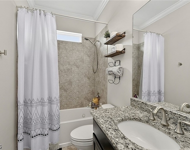 3391 Acapulco Circle - Photo Thumbnail 7