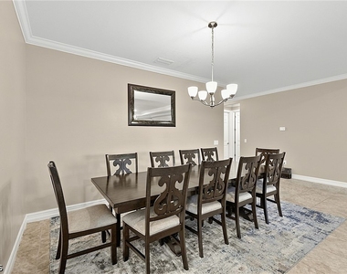 3391 Acapulco Circle - Photo Thumbnail 24