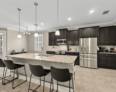 3391 Acapulco Circle - Photo Thumbnail 25