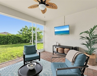 3391 Acapulco Circle - Photo Thumbnail 5