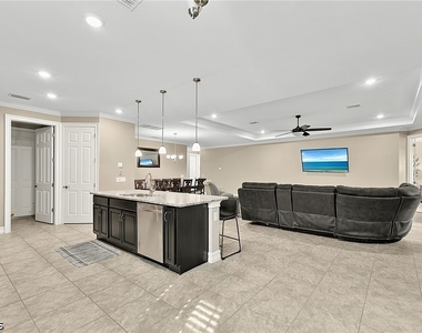 3391 Acapulco Circle - Photo Thumbnail 27