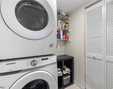 6290 Bellerive Avenue - Photo Thumbnail 22