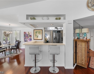 6290 Bellerive Avenue - Photo Thumbnail 10