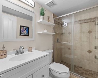6290 Bellerive Avenue - Photo Thumbnail 20
