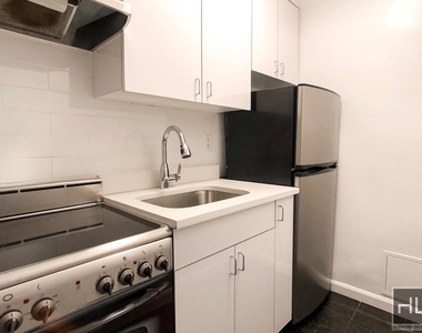 West 73rd Street - Photo Thumbnail 2