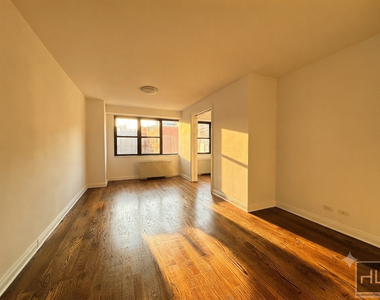 East 16 Avenue - Photo Thumbnail 1
