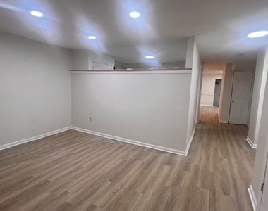 1195 St Marks Avenue - Photo Thumbnail 5