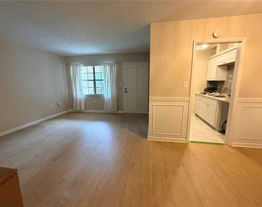 3718 W Mckay Avenue - Photo Thumbnail 3