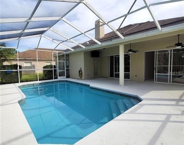 1501 Deerbourne Drive - Photo Thumbnail 22