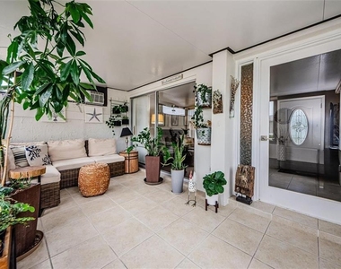 2739 Sherbrooke Lane - Photo Thumbnail 3