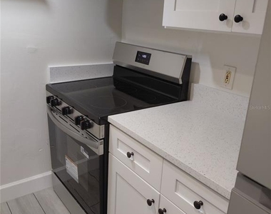 4725 Joseph Court - Photo Thumbnail 6