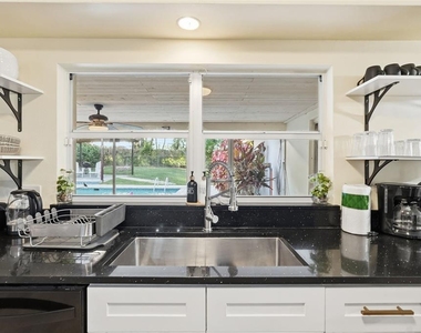 764 Forest Glen Road - Photo Thumbnail 25
