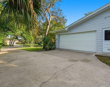 764 Forest Glen Road - Photo Thumbnail 28