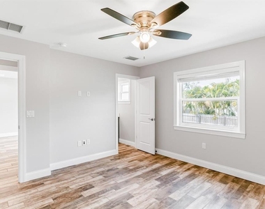 3792 Arkansas Avenue Ne - Photo Thumbnail 15