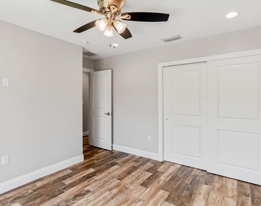 3792 Arkansas Avenue Ne - Photo Thumbnail 22