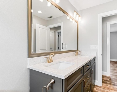 3792 Arkansas Avenue Ne - Photo Thumbnail 21