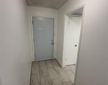 7047 Balboa Drive - Photo Thumbnail 4